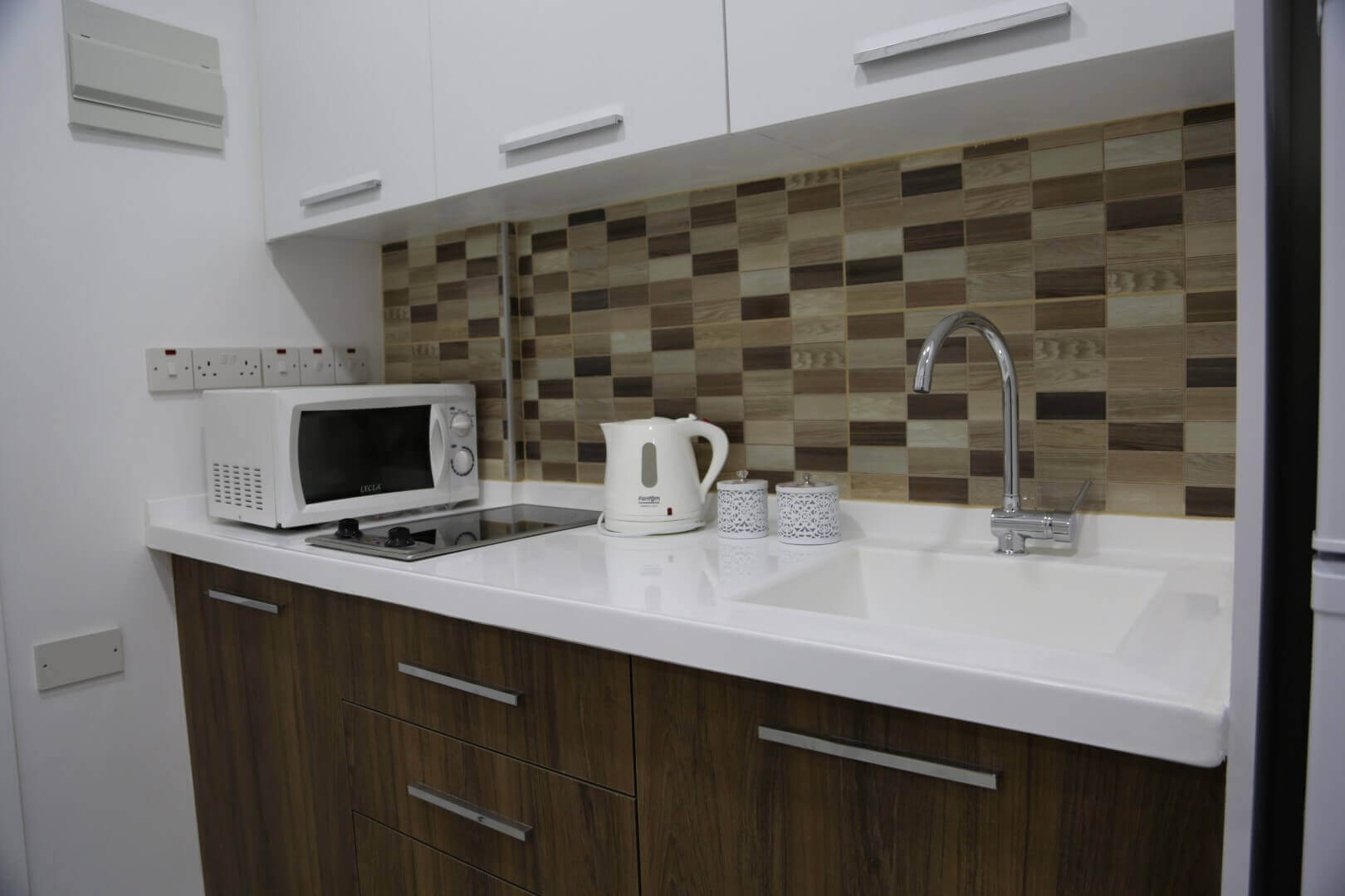 Astra Plus Gallery 05